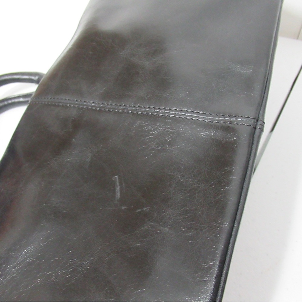 HOBO International Black Leather Large Purse - Picture 13 of 17